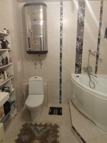 Купить квартиру на улице Ленина в Благовещенске. Вариант № 8849610, 6, площадь -  квм, цена 12550000 рублей