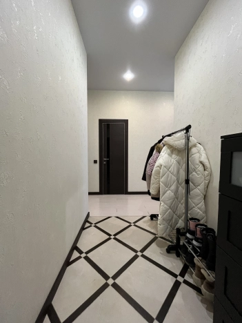 Купить четырехкомнатную квартиру у метро Тушинская в Москве. Вариант № 7222340, 27, площадь -  квм, цена 34200000 рублей