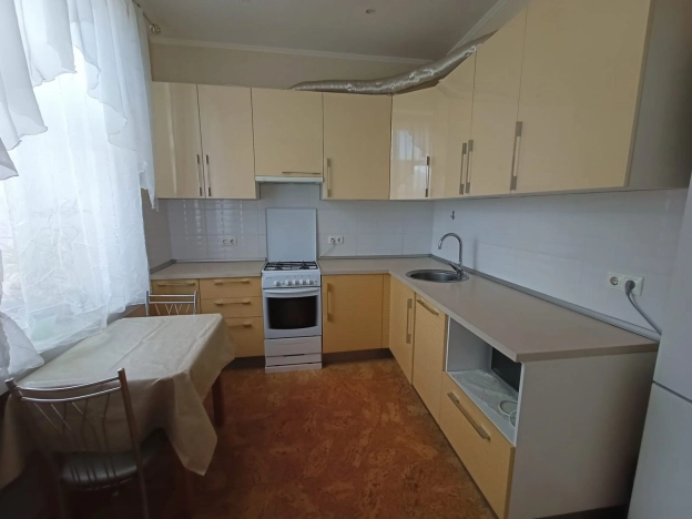 Купить трехкомнатную квартиру в Омске. Вариант № 5419783, 7, площадь -  квм, цена 8600000 рублей