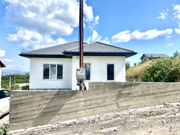 Купить дом на улице Музыкальная в Краснодарском крае. Вариант № 11673, 9, площадь -  квм, цена 7500000 рублей