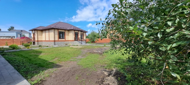 Купить дом в Микрорайоне Порт-Артур в Омске. Вариант № 1289829, 5, площадь -  квм, цена 28800000 рублей