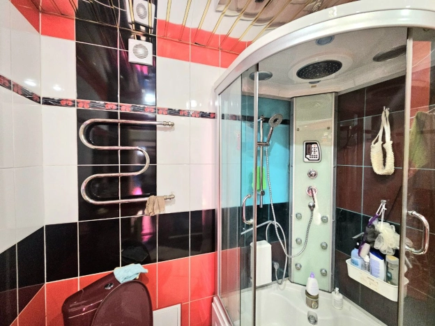 Купить трехкомнатную квартиру в Микрорайоне 29-й, Ангарск в Ангарске. Вариант № 48881, 12, площадь -  квм, цена 4899000 рублей