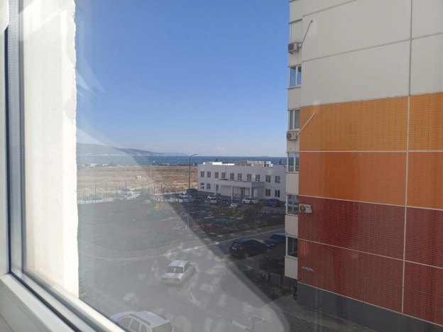 Купить однокомнатную квартиру в Новороссийске. Вариант № 8174257, 5, площадь -  квм, цена 6500000 рублей