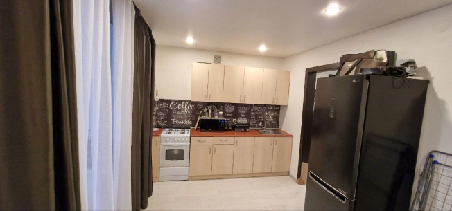 Купить квартиру на вторичке в Вологде. Вариант № 10941970, 0, площадь - квм, цена 4590000 рублей