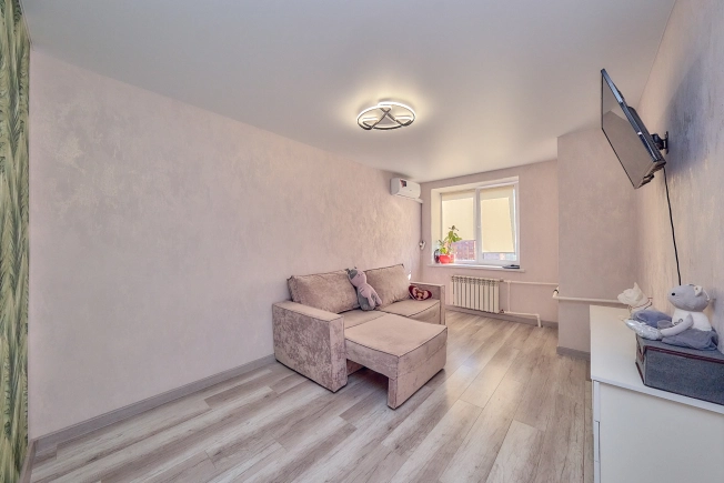 Купить однокомнатную квартиру в ЖК «Окские просторы» в Рязанской области. Вариант № 2880756, 4, площадь -  квм, цена 2950000 рублей