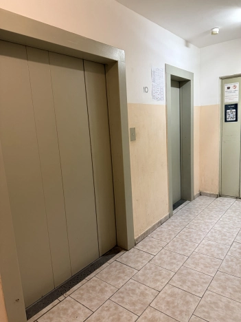 Купить квартиру в Москве. Вариант № 8600952, 10, площадь -  квм, цена 18100000 рублей