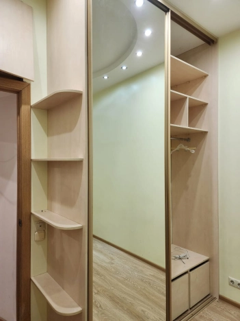 . Вариант № 25570, 1, площадь - 70.2 квм, цена 10300000 рублей