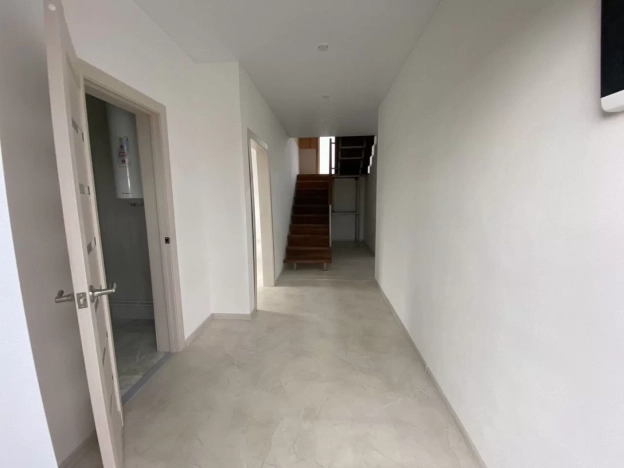 Купить дом в Москве. Вариант № 7799967, 2, площадь -  квм, цена 6100000 рублей