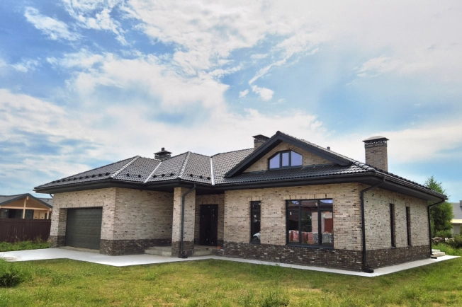 Купить дом на улице Щедрина в Рязани. Вариант № 6928182, 4, площадь -  квм, цена 31000000 рублей