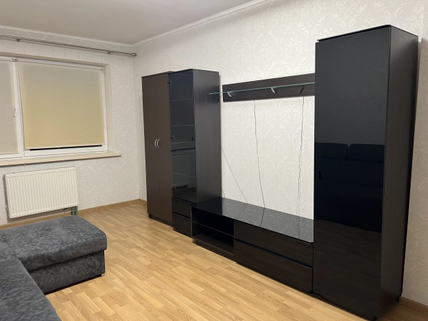 Снять квартиру в Калининграде. Вариант № 10513893, 3, площадь - квм, цена 30000 рублей