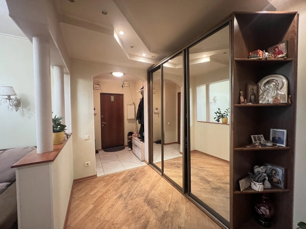 Купить квартиру на улице Ленинский проспект в Москве. Вариант № 7986989, 12, площадь -  квм, цена 21999000 рублей