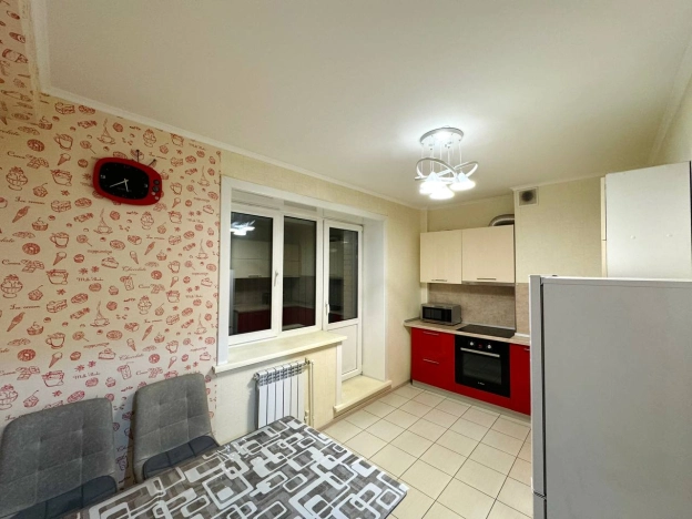 Купить квартиру на улице Боевая в Улан-Удэ. Вариант № 30593, 5, площадь -  квм, цена 10500000 рублей