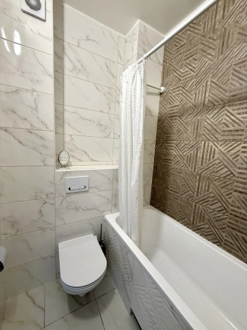 Купить однокомнатную квартиру на улице Олега Кошевого в Калининграде. Вариант № 3790154, 12, площадь -  квм, цена 5200000 рублей