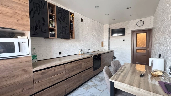 . Вариант № 34608, 7, площадь - 75 квм, цена 10500000 рублей