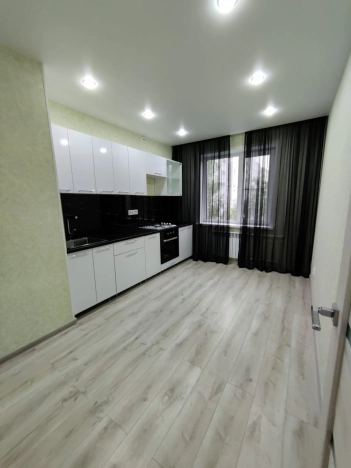 Купить трехкомнатную квартиру на вторичке на улице проспект Строителей в Пензе. Вариант № 3727128, 3, площадь -  квм, цена 7300000 рублей