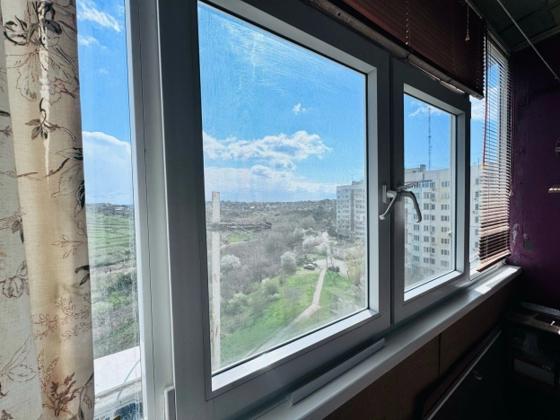 Купить трехкомнатную квартиру в Керчи. Вариант № 35717, 9, площадь - квм, цена 6800000 рублей