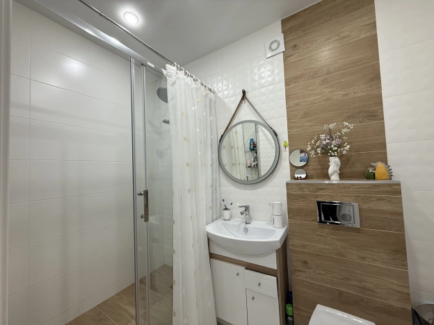 Купить квартиру в Калининграде. Вариант № 10357542, 8, площадь -  квм, цена 7650000 рублей