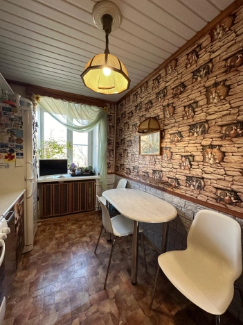 Купить многокомнатную квартиру в Архангельской области. Вариант № 21055, 5, площадь -  квм, цена 5750000 рублей