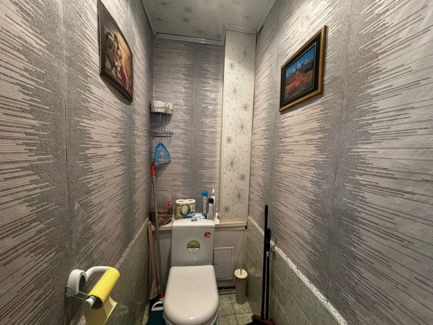 Купить трехкомнатную квартиру в Иркутской области. Вариант № 7189858, 7, площадь -  квм, цена 4999999 рублей