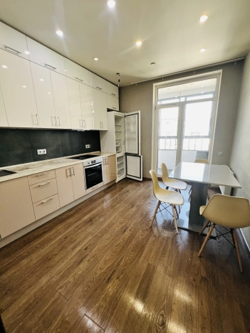 Купить квартиру в Москве. Вариант № 8999663, 0, площадь - квм, цена 24000000 рублей