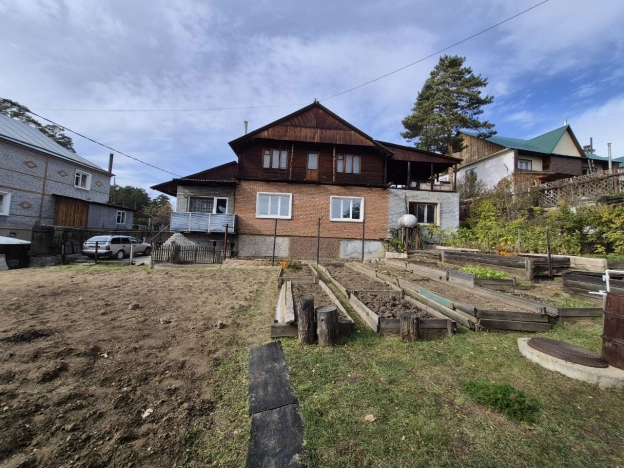 Купить дом на улице Белокаменная в Улан-Удэ. Вариант № 593033, 1, площадь -  квм, цена 6300000 рублей