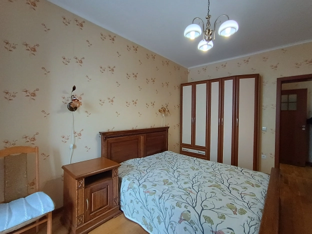 Снять квартиру в Зеленоградске. Вариант № 6878476, 6, площадь -  квм, цена 45000 рублей