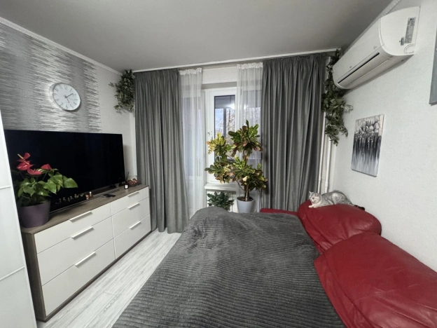 Купить квартиру в Москве. Вариант № 10208973, 7, площадь - квм, цена 15300000 рублей