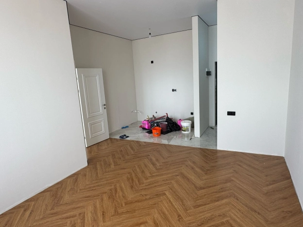 Купить квартиру в Москве. Вариант № 9093814, 5, площадь -  квм, цена 19500000 рублей