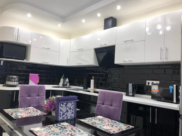 Купить двухкомнатную квартиру на улице Ленинский проспект в Москве. Вариант № 10011661, 2, площадь -  квм, цена 13200000 рублей