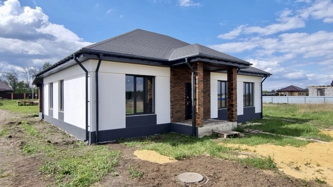 Купить дом на улице Большак в Липецкой области. Вариант № 42618, 2, площадь -  квм, цена 8450000 рублей