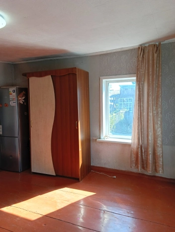 Купить дом в Алтайском крае. Вариант № 5322866, 11, площадь -  квм, цена 1980000 рублей