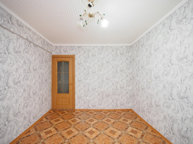 Купить квартиру в Омске. Вариант № 9641499, 1, площадь -  квм, цена 5200000 рублей