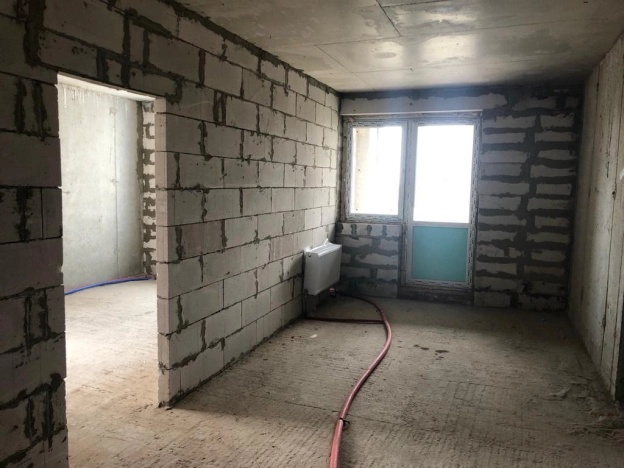 Купить трехкомнатную квартиру в Ростовской области. Вариант № 2893542, 3, площадь -  квм, цена 9200000 рублей