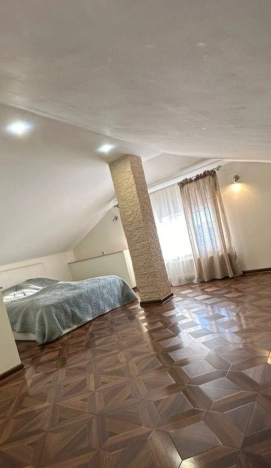 Купить дом в Омске. Вариант № 4520, 28, площадь -  квм, цена 20000000 рублей