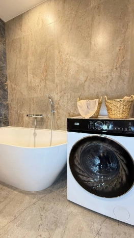 Купить квартиру на улице Мичуринский проспект в Москве. Вариант № 20049, 32, площадь -  квм, цена 61900000 рублей