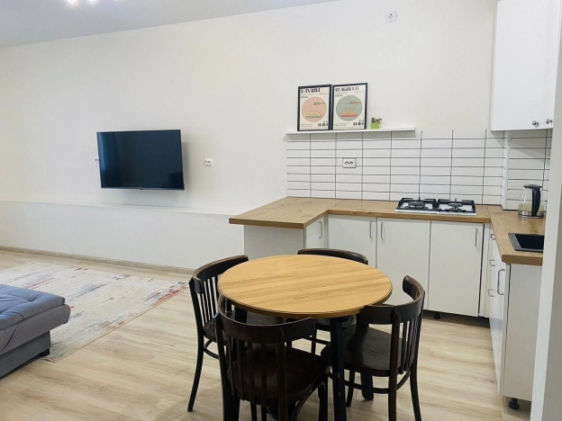 Купить двухкомнатную квартиру на улице Артиллерийская в Калининграде. Вариант № 52554, 8, площадь -  квм, цена 9500000 рублей