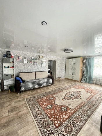 Купить дом на улице Зелёная в Алтайском крае. Вариант № 31935, 0, площадь - квм, цена 3080000 рублей