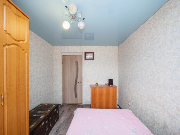 Купить двухкомнатную квартиру на улице бульвар Архитекторов в Омске. Вариант № 3993197, 6, площадь -  квм, цена 5300000 рублей