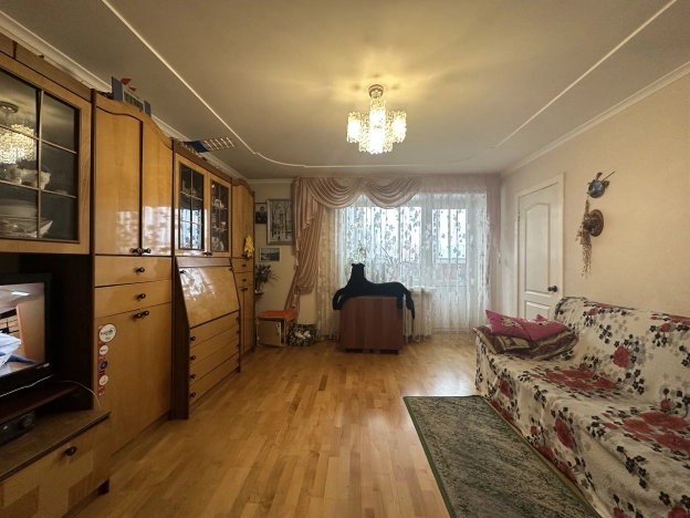 Купить многокомнатную квартиру в Архангельской области. Вариант № 24401, 0, площадь -  квм, цена 7600000 рублей