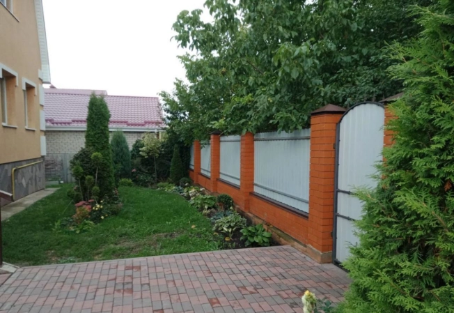 Купить дом в Белгороде. Вариант № 2009, 33, площадь -  квм, цена 15000000 рублей