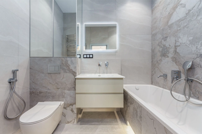 Купить трехкомнатную квартиру в районе Центральный в Калининграде. Вариант № 434455, 25, площадь -  квм, цена 25000000 рублей