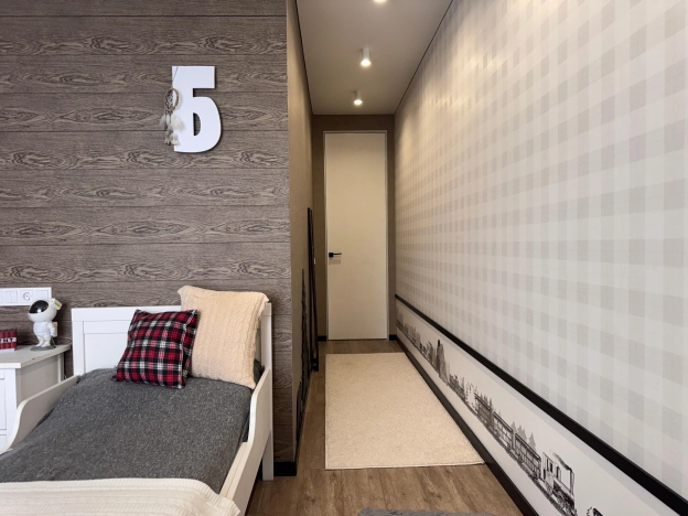 Купить квартиру на вторичке в Иркутске. Вариант № 5557568, 35, площадь -  квм, цена 30993993 рублей