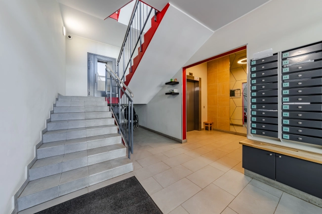 Купить двухкомнатную квартиру в Всеволожске. Вариант № 42312, 28, площадь -  квм, цена 12990000 рублей