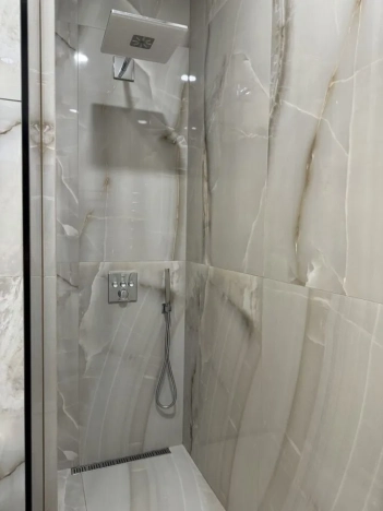 Купить четырехкомнатную квартиру в Москве. Вариант № 9125093, 11, площадь - квм, цена 49900000 рублей