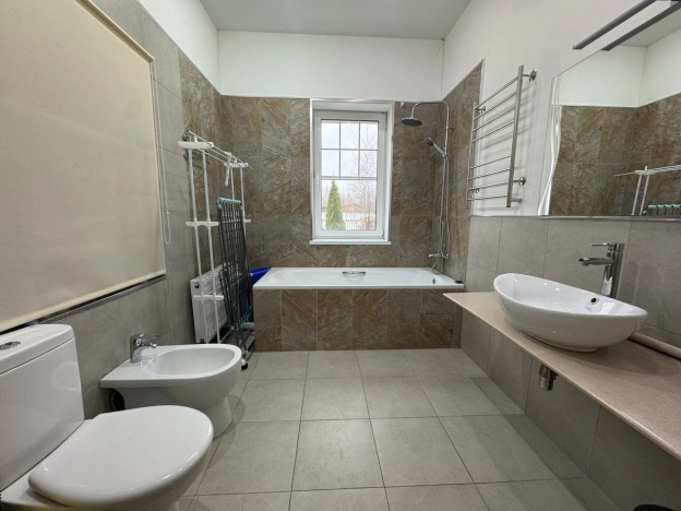 Купить дом в Москве. Вариант № 9752928, 11, площадь - квм, цена 15500000 рублей