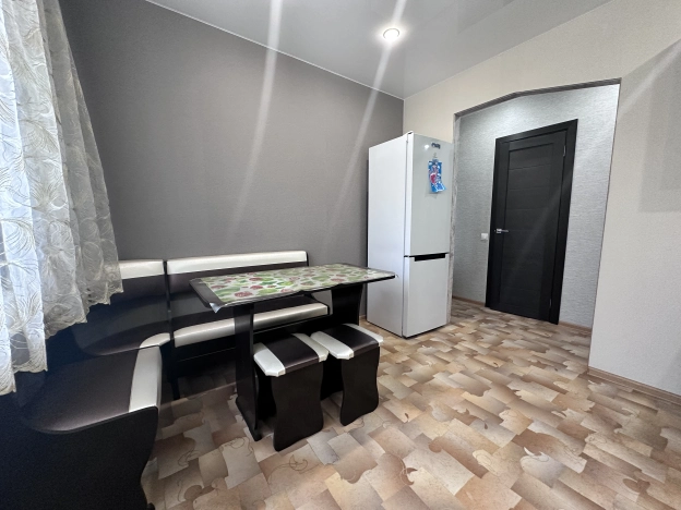 Купить однокомнатную квартиру в Приморском крае. Вариант № 22894, 2, площадь -  квм, цена 3600000 рублей