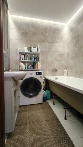 Купить однокомнатную квартиру на улице Шелепихинская набережная в Москве. Вариант № 9949289, 4, площадь -  квм, цена 7100000 рублей