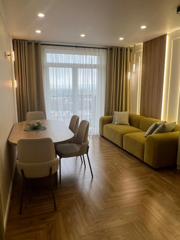 Купить квартиру в Вологодской области. Вариант № 3283550, 7, площадь -  квм, цена 13500000 рублей