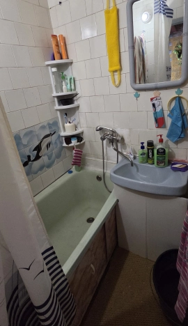 Купить четырехкомнатную квартиру в Тульской области. Вариант № 1635491, 8, площадь -  квм, цена 3199000 рублей