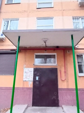 Купить трехкомнатную квартиру в Ростовской области. Вариант № 9890264, 7, площадь -  квм, цена 4750000 рублей